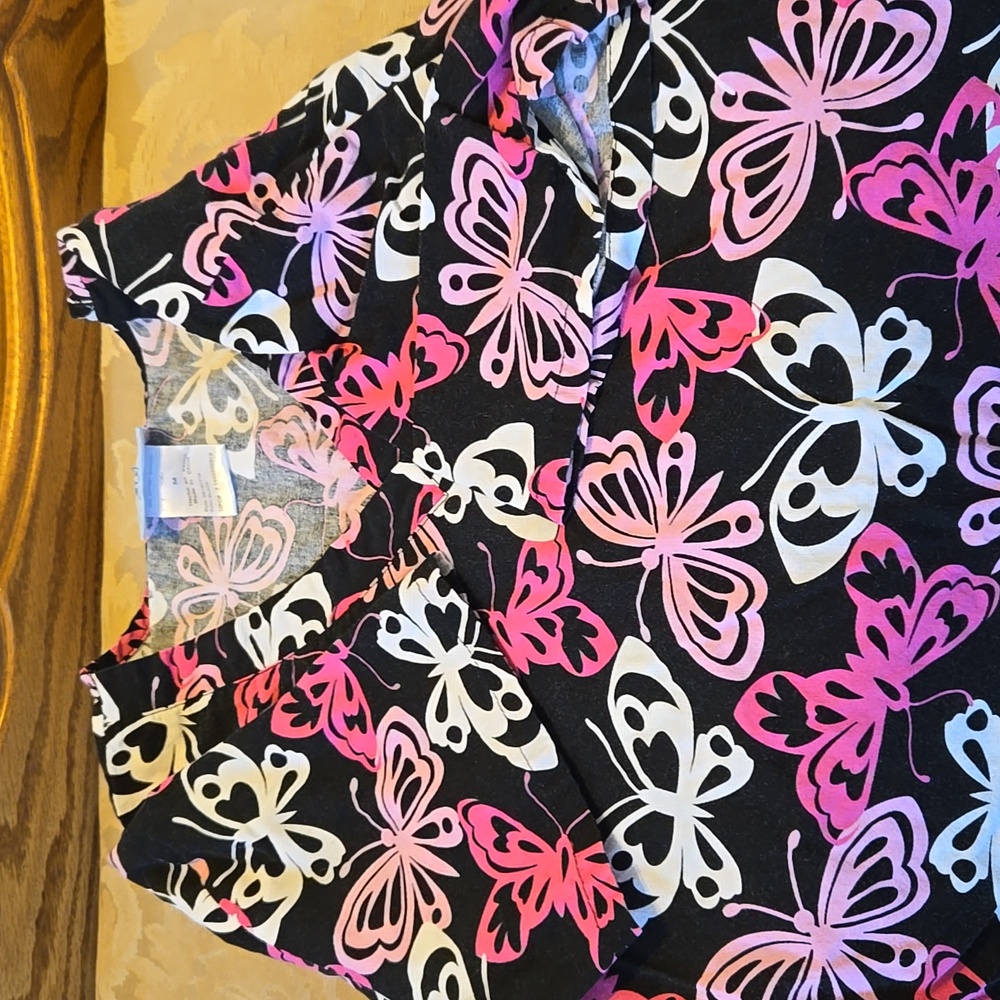 Scrub top